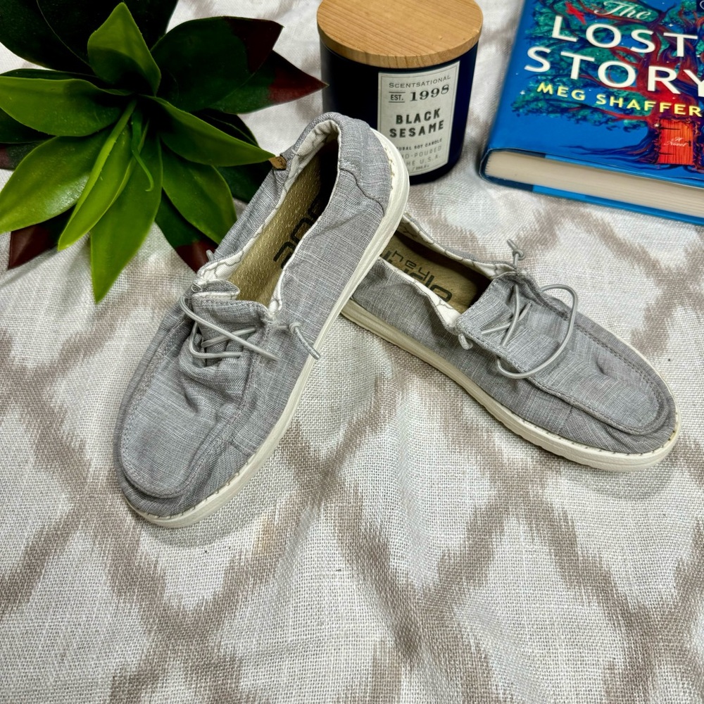 Hey Dude Kids Shoes in Gray